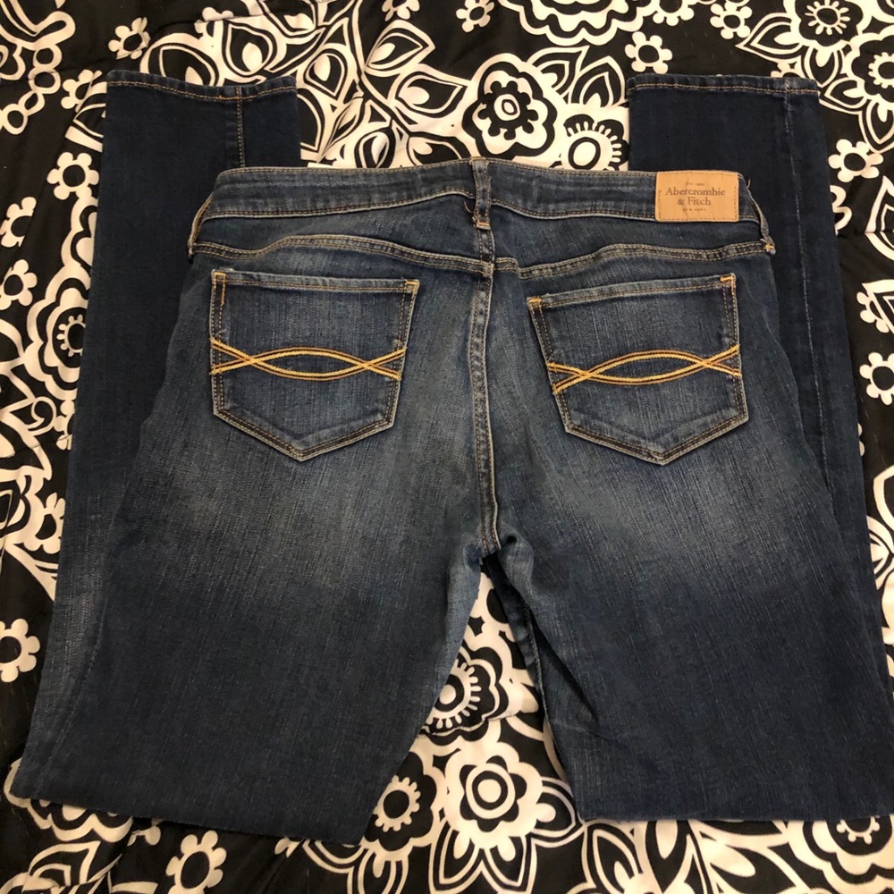 Skinny jeans